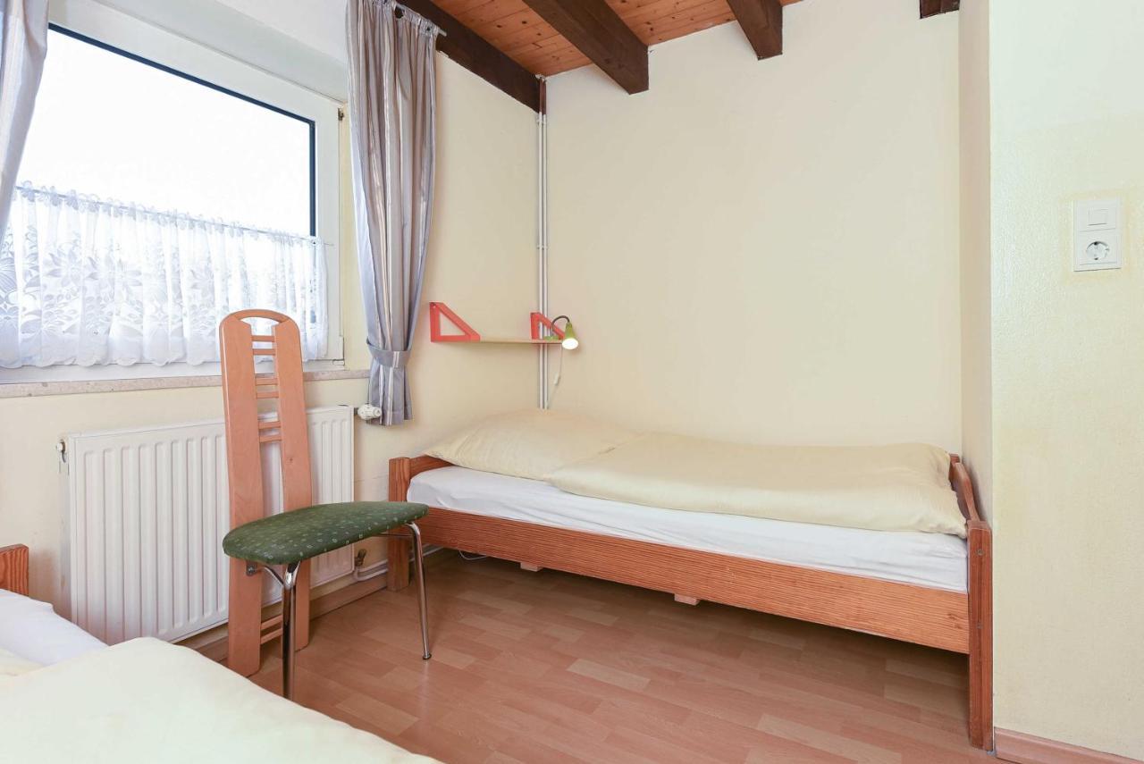 Ferienhaus Leuchtturm Bensersiel Ruang foto
