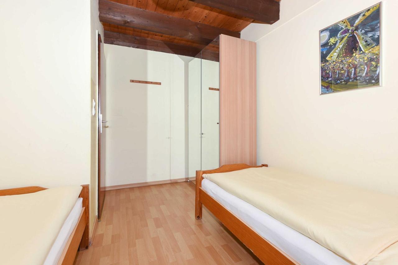 Ferienhaus Leuchtturm Bensersiel Ruang foto